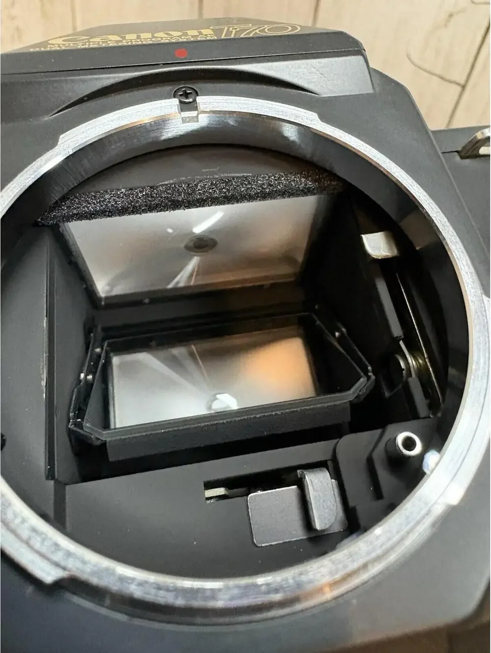 Canon T70 Body Only For Repair Broken Battery Door Untested